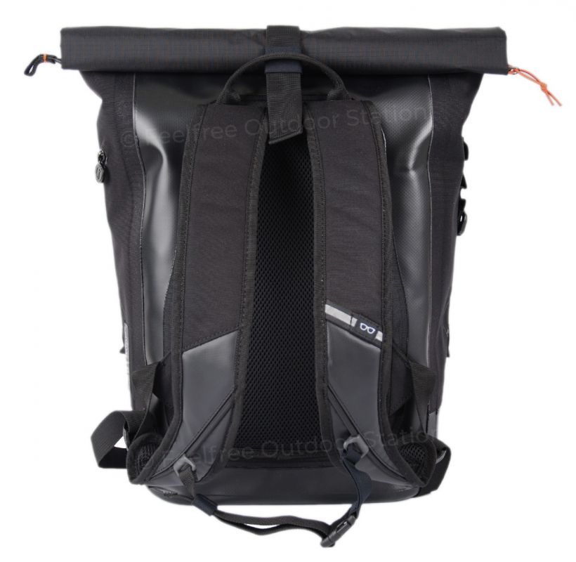 Ruksak za laptop Urban ECO M crna 18 L